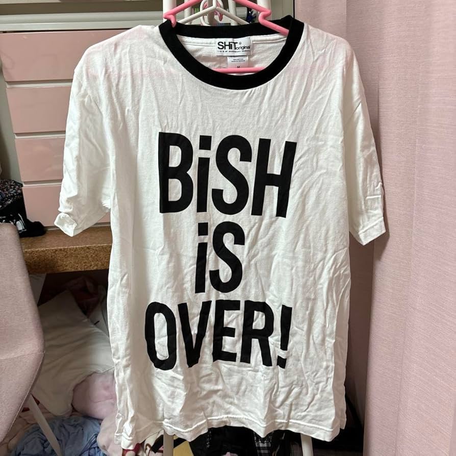 Amazon.co.jp: BiSH iS OVER!白TシャツMサイズ COLONiZED TOUR